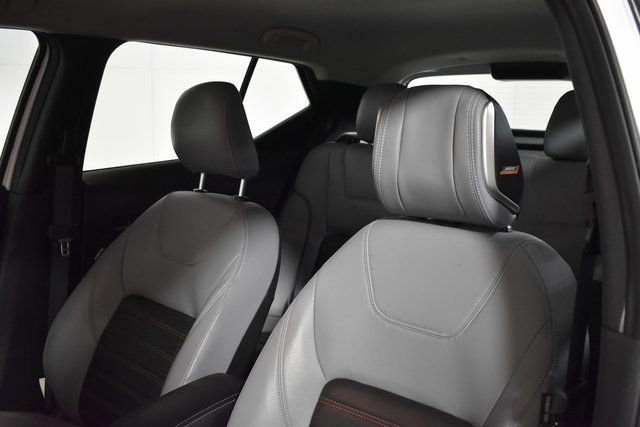 Certified 2021 Nissan Kicks SR w/ SR Premium Package image 10