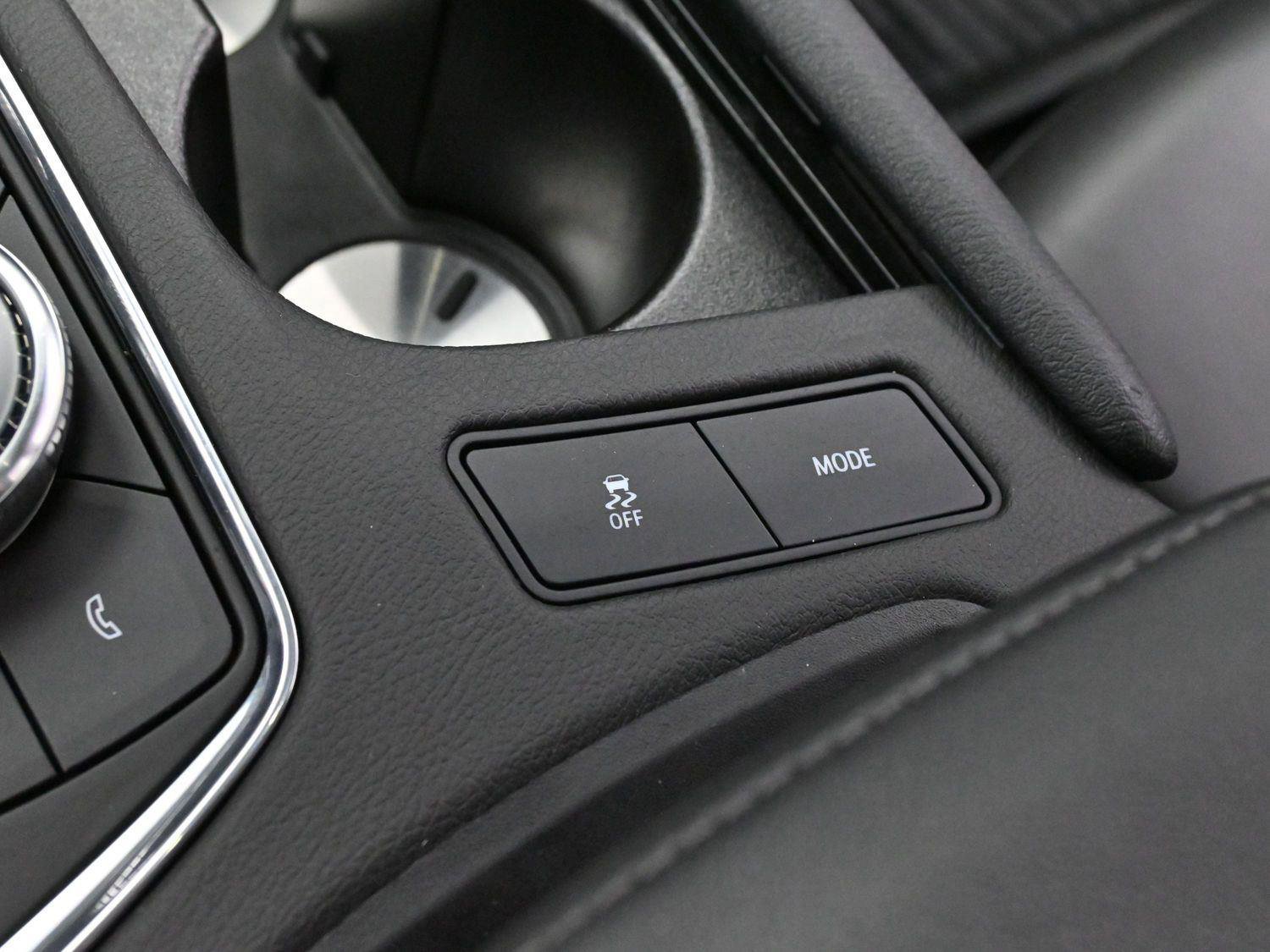 Certified 2025 Cadillac XT5 Premium Luxury image 23