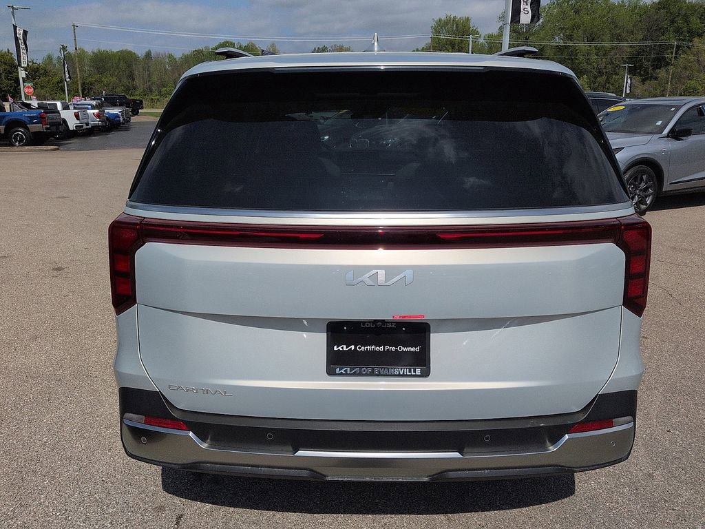 Used 2026 Kia Carnival SX image 6