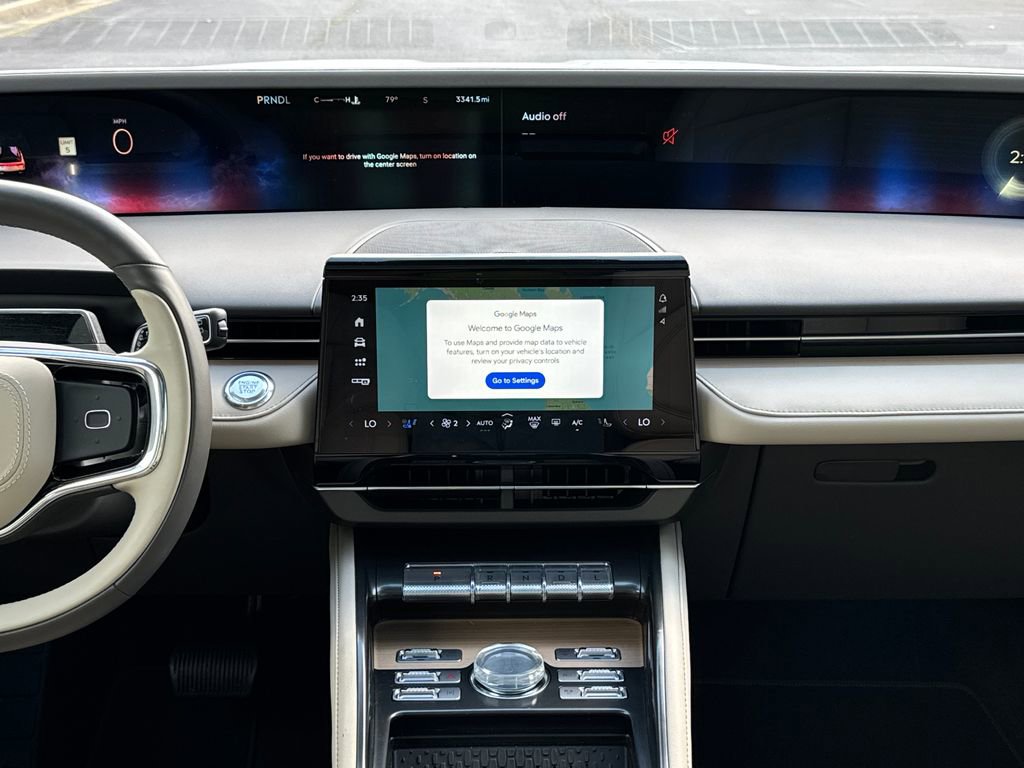 Used 2025 Lincoln Nautilus Reserve image 19