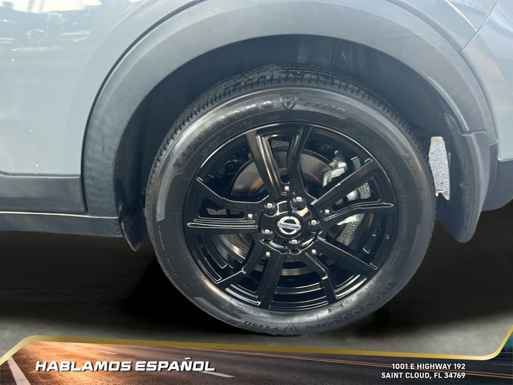 Used 2021 Nissan Kicks SR w/ SR Premium Package image 11