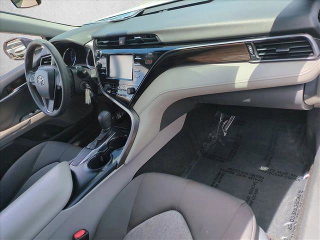 Used 2019 Toyota Camry LE image 20