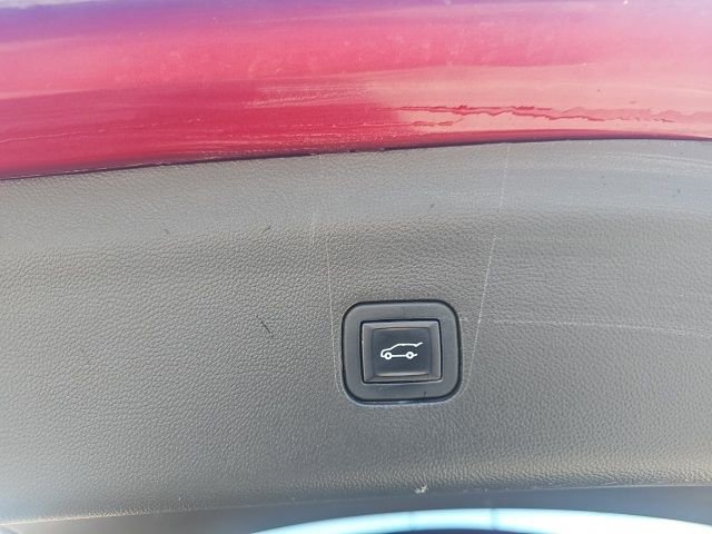 Used 2022 Buick Enclave Premium AWD/4WD image 11
