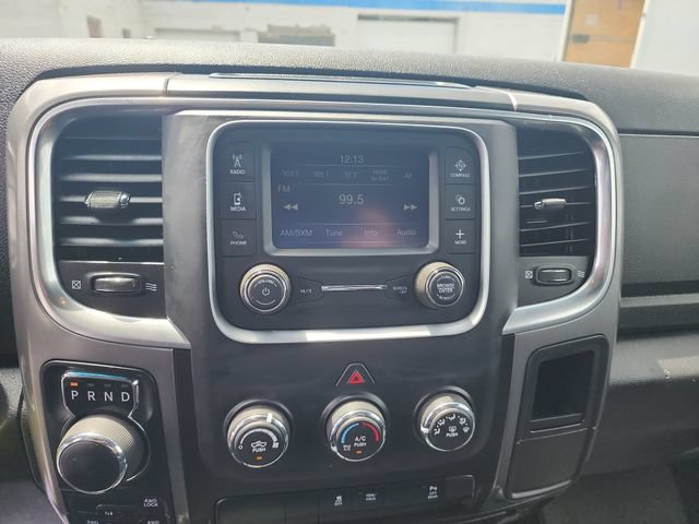 Used 2024 RAM 1500 Warlock AWD/4WD image 35