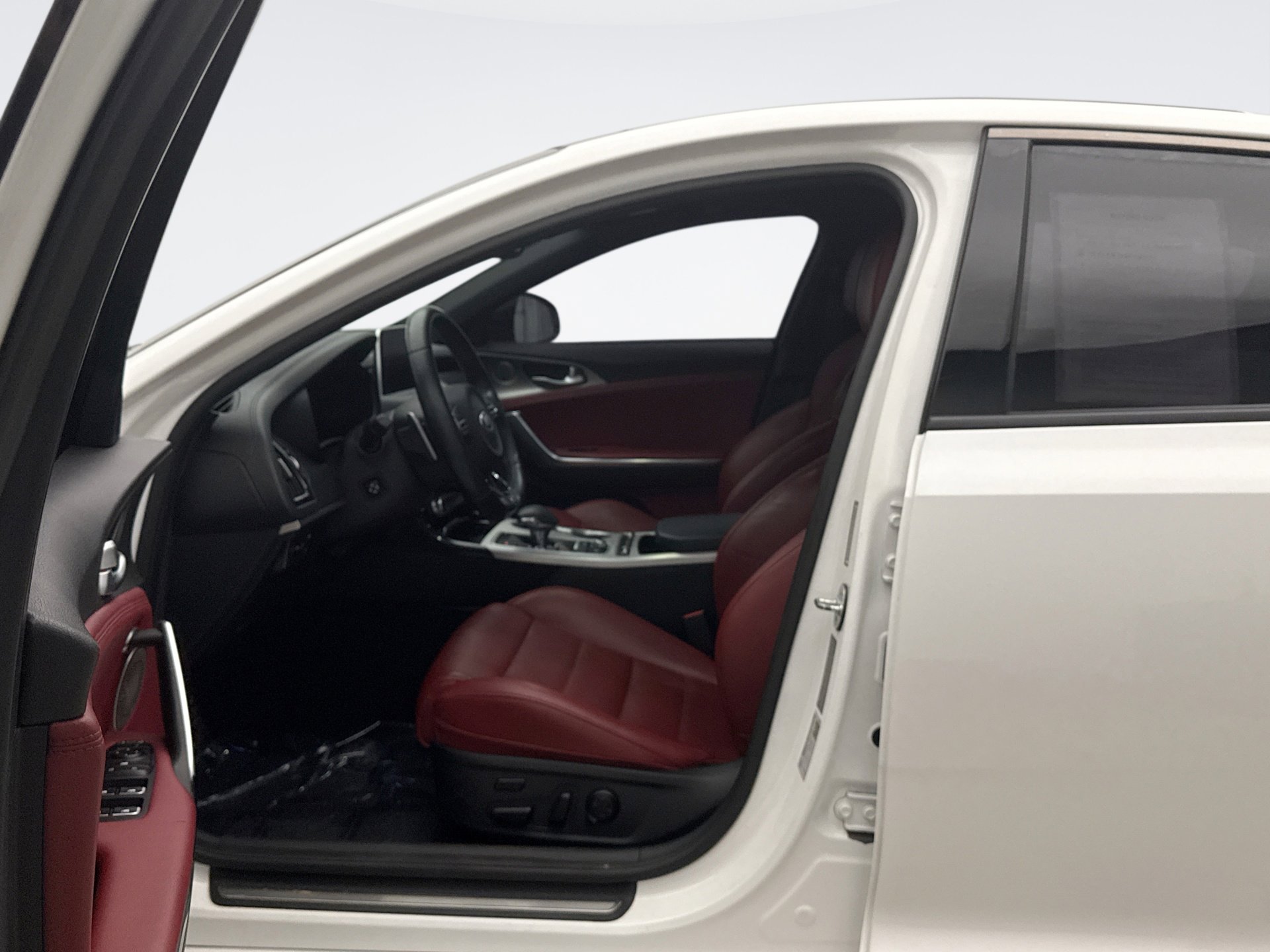 Used 2020 Kia Stinger GT2 image 7