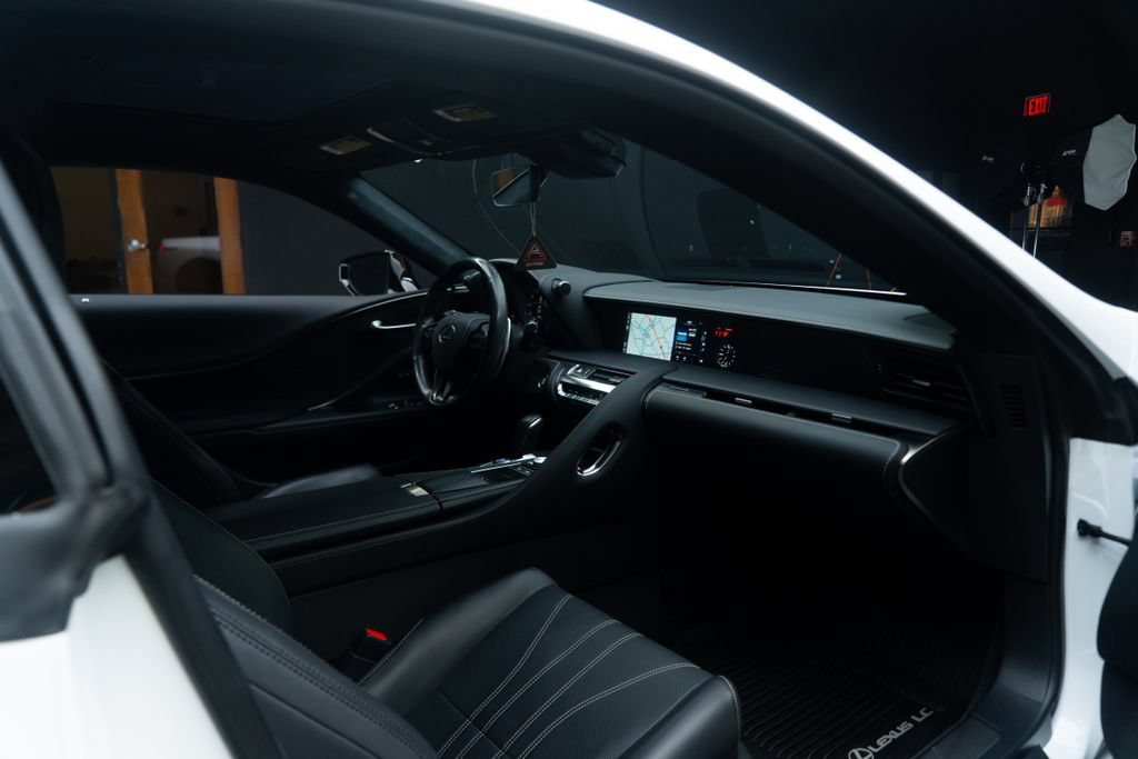 Used 2018 Lexus LC 500 Coupe w/ Touring Package RWD image 37