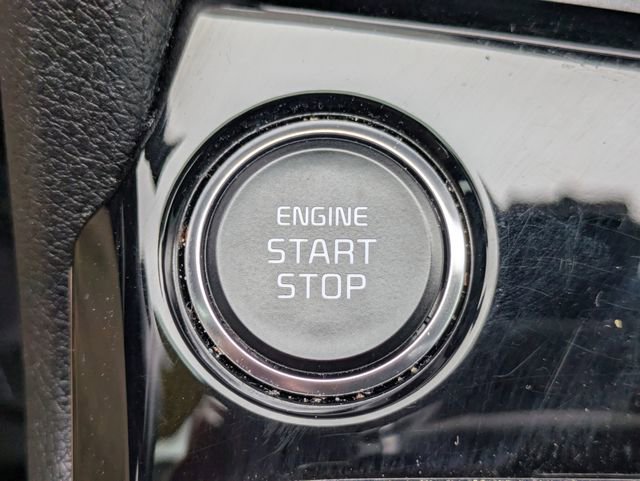 Used 2024 Kia Sportage EX image 36