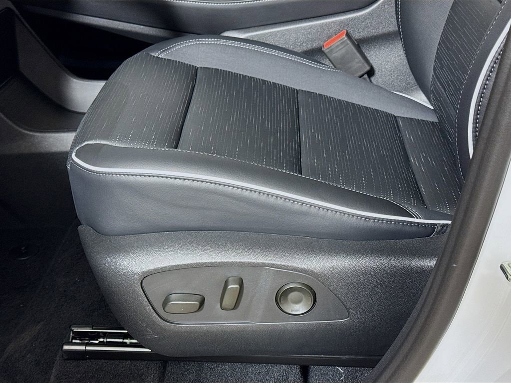 New 2026 Buick Enclave Sport Touring w/ Power Package FWD image 17