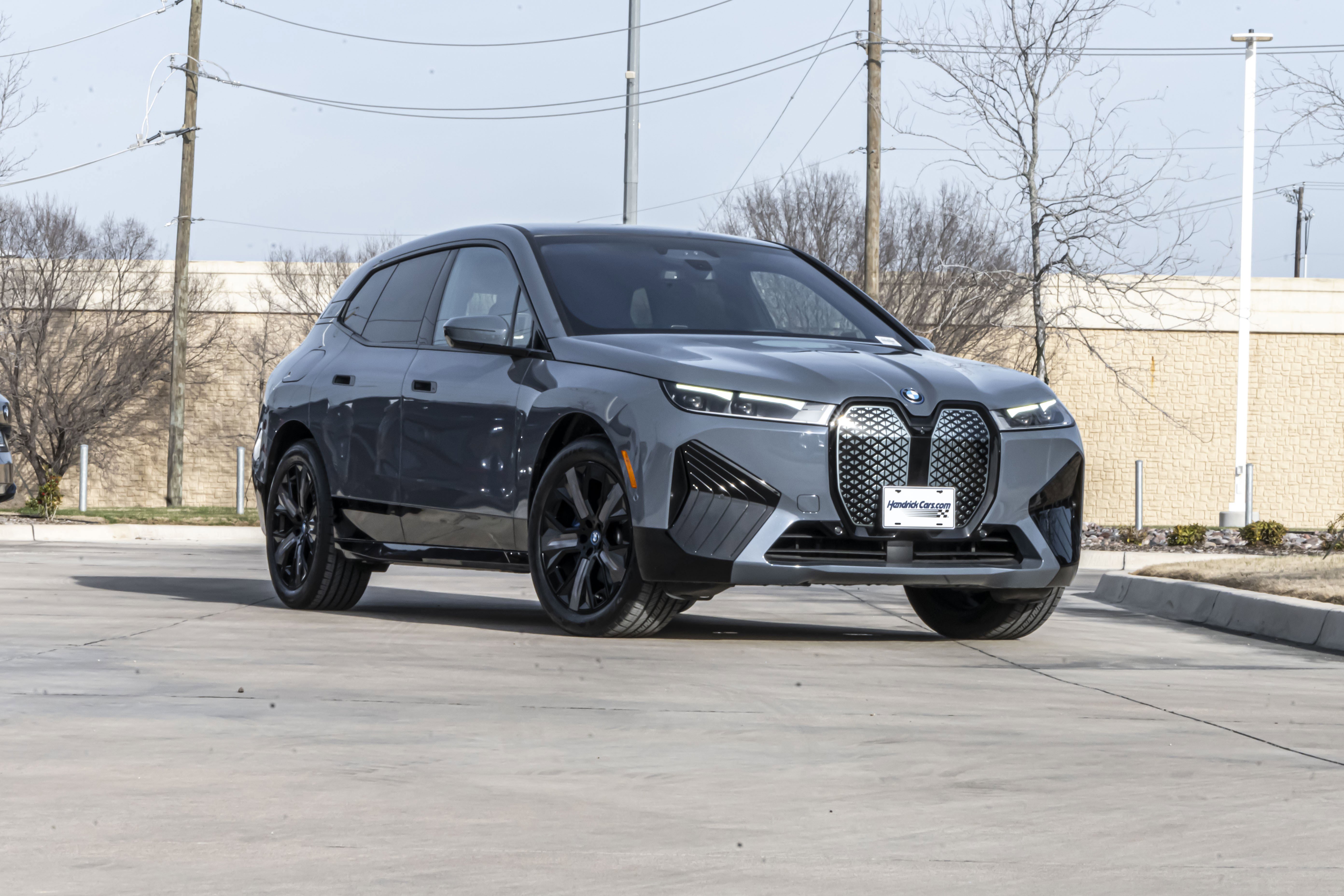 Certified 2024 BMW iX xDrive50 w/ Premium Package image 2