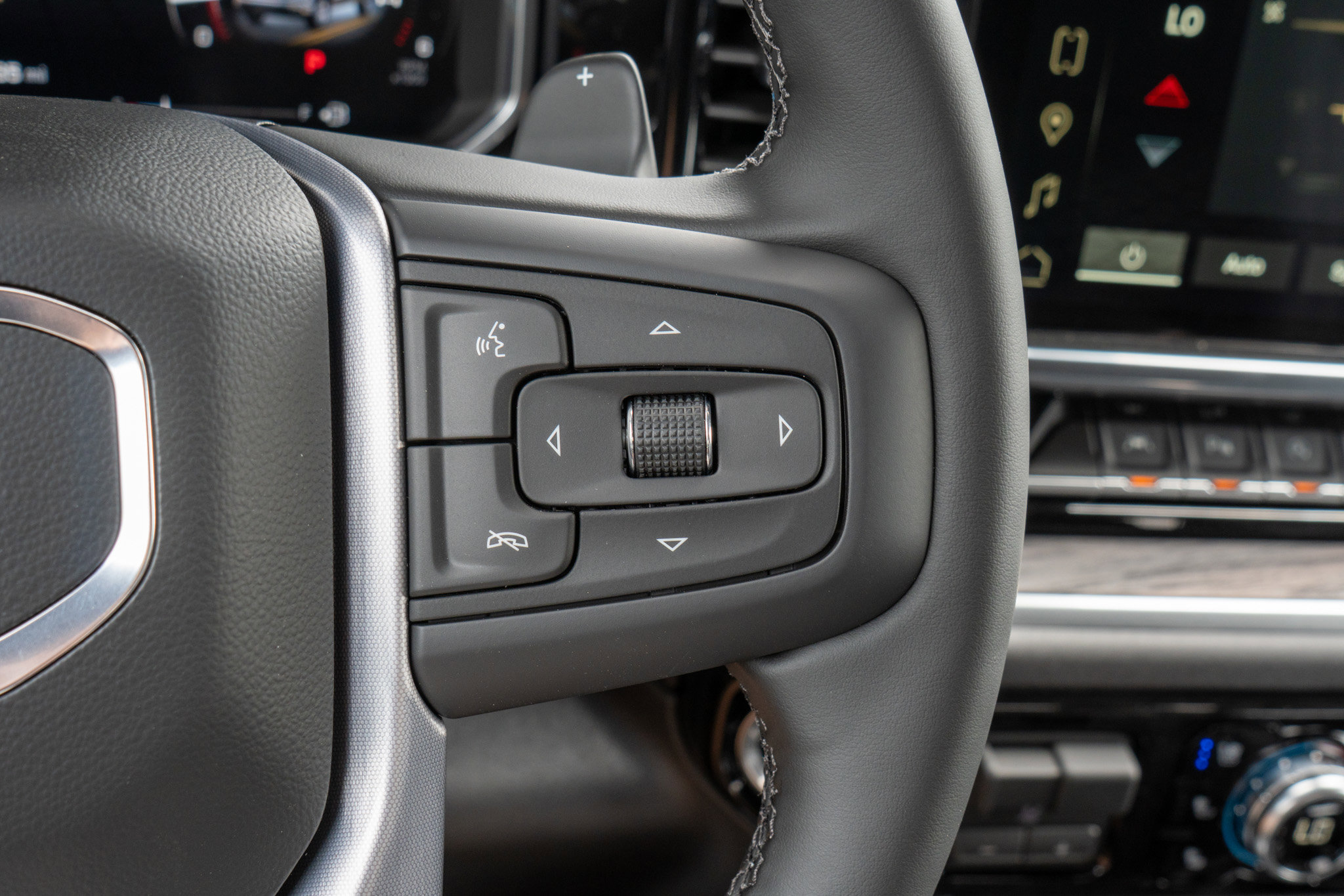 New 2026 GMC Sierra 1500 SLT AWD/4WD image 24