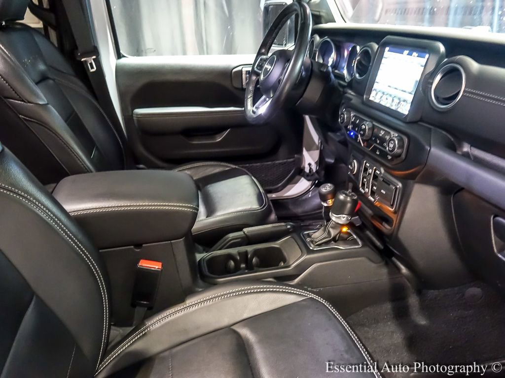 Used 2023 Jeep Wrangler Unlimited Sahara w/ Cold Weather Group image 26