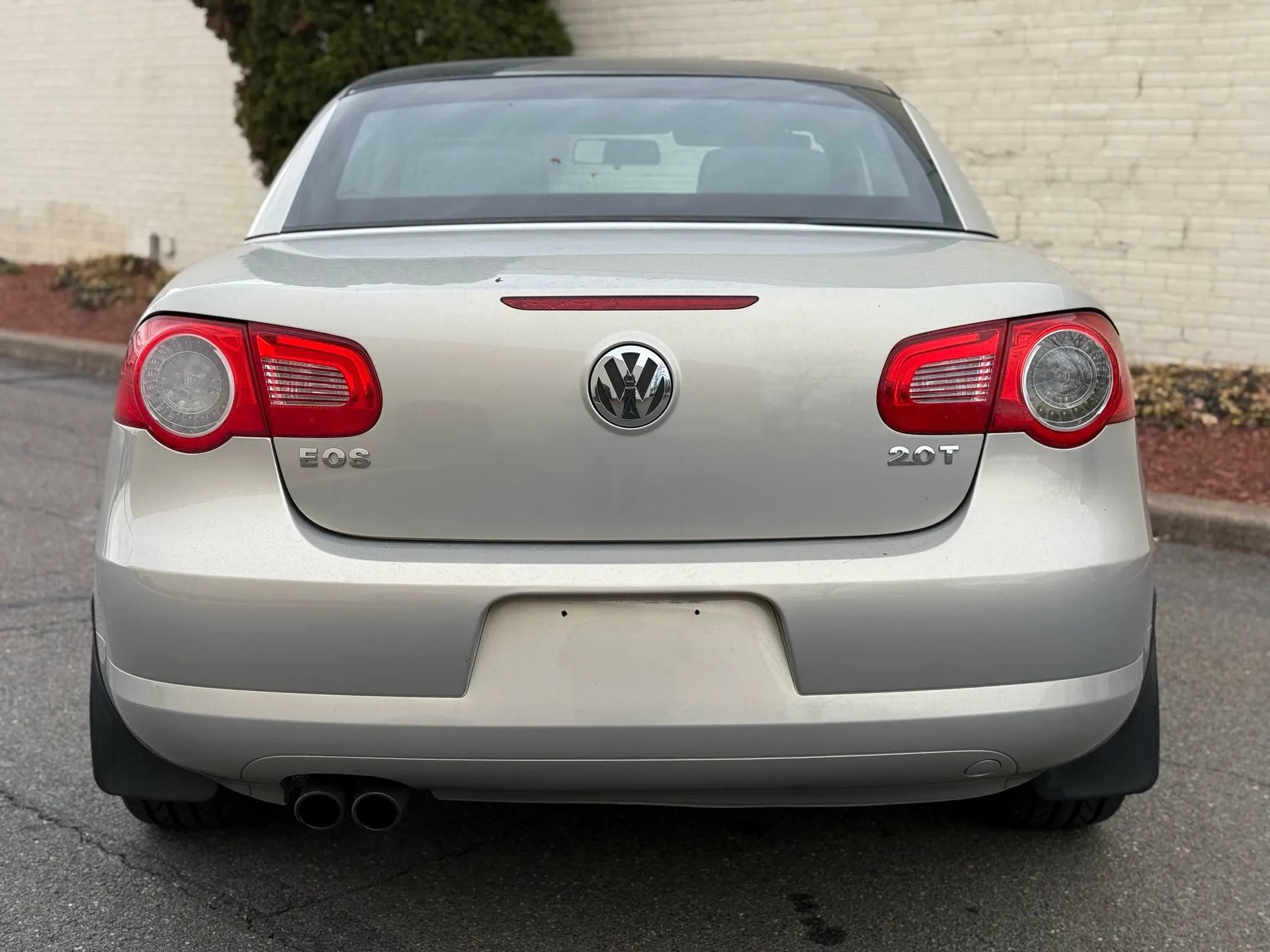 Used 2010 Volkswagen Eos Komfort image 6