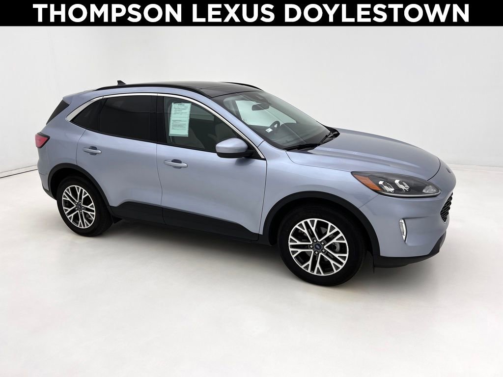 Used 2022 Ford Escape SEL w/ Technology Package