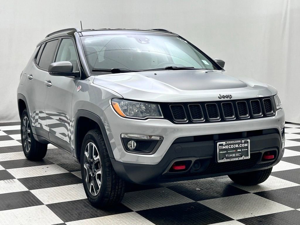 Certified 2021 Jeep Compass Trailhawk AWD/4WD image 2