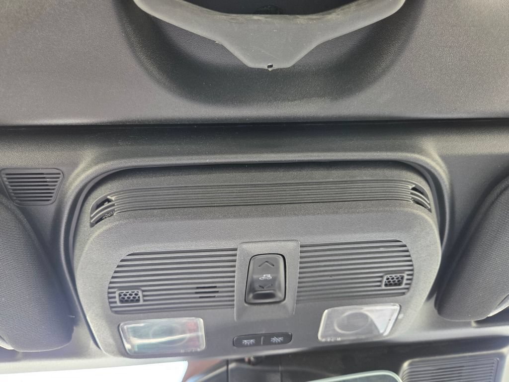 Used 2025 Ford Mustang Premium RWD image 19