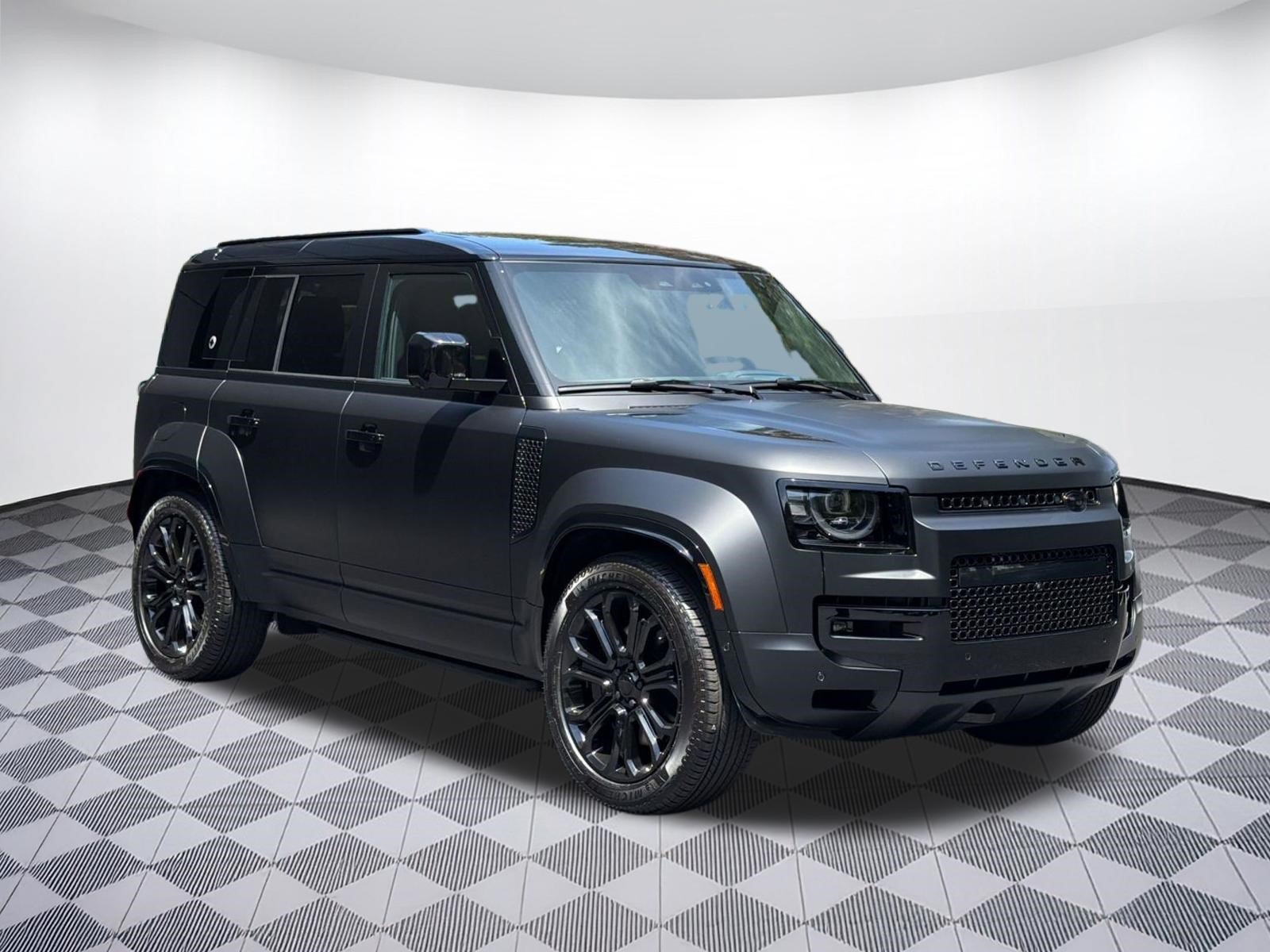 New 2026 Land Rover Defender 110 OCTA AWD/4WD image 7