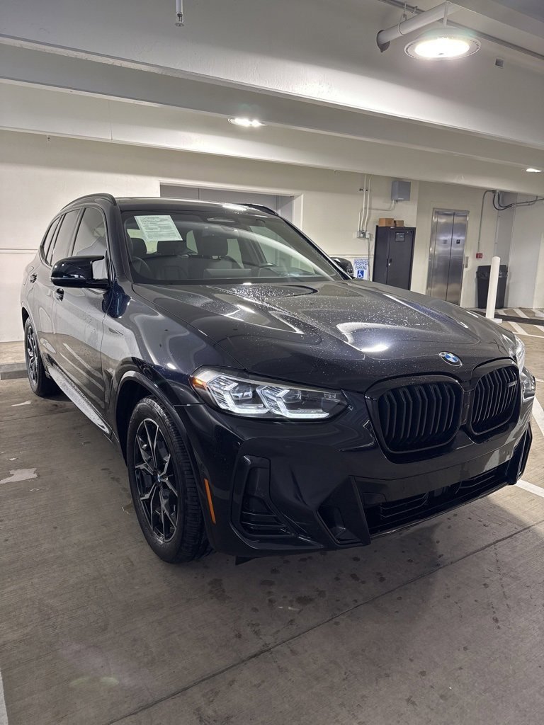 Used 2022 BMW X3 M40i image 3