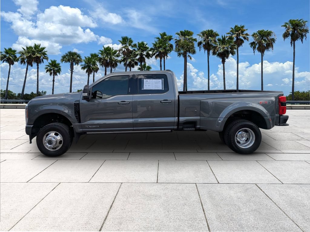Used 2026 Ford F350 Platinum AWD/4WD image 5
