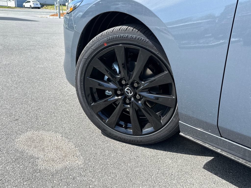 New 2026 MAZDA MAZDA3 Carbon AWD/4WD image 27