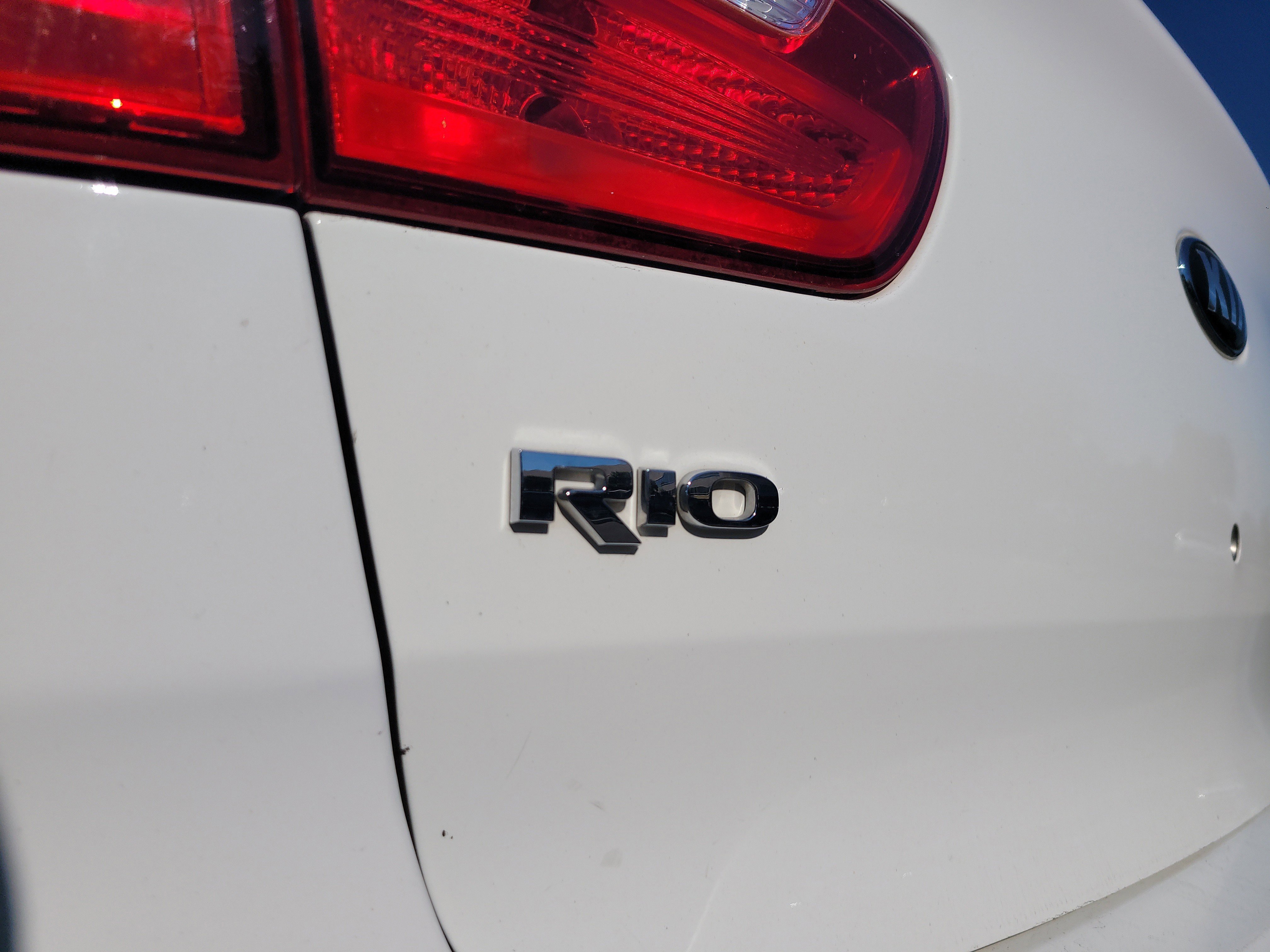 Used 2017 Kia Rio LX image 7