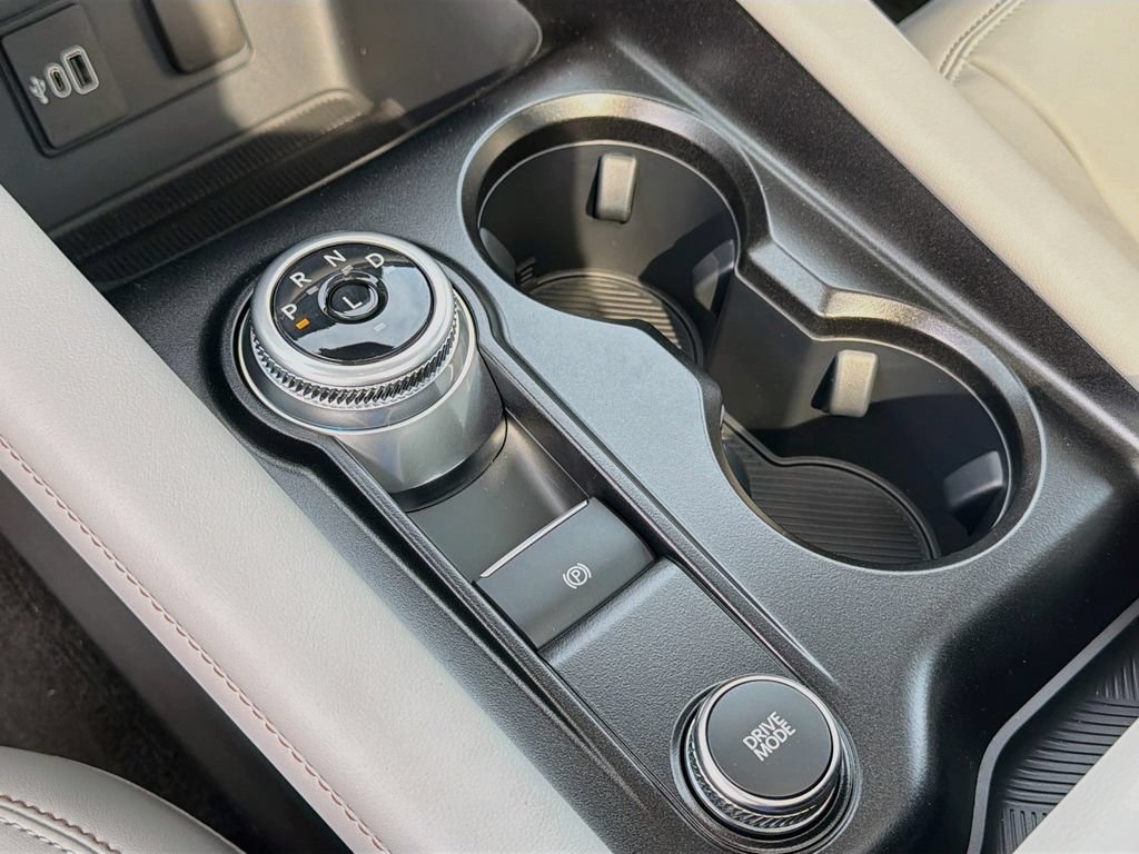 New 2026 Ford Explorer Active w/ Active Comfort Package AWD/4WD image 19
