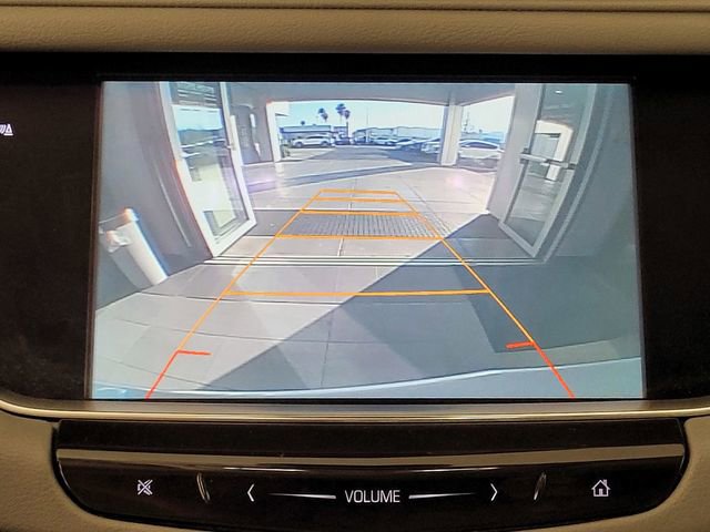 Used 2017 Cadillac XT5 Luxury w/ Driver Awareness Package image 12