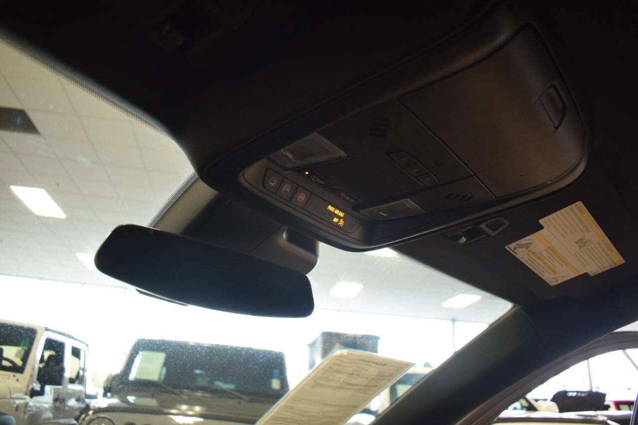 Used 2020 Cadillac XT4 Premium Luxury FWD image 42