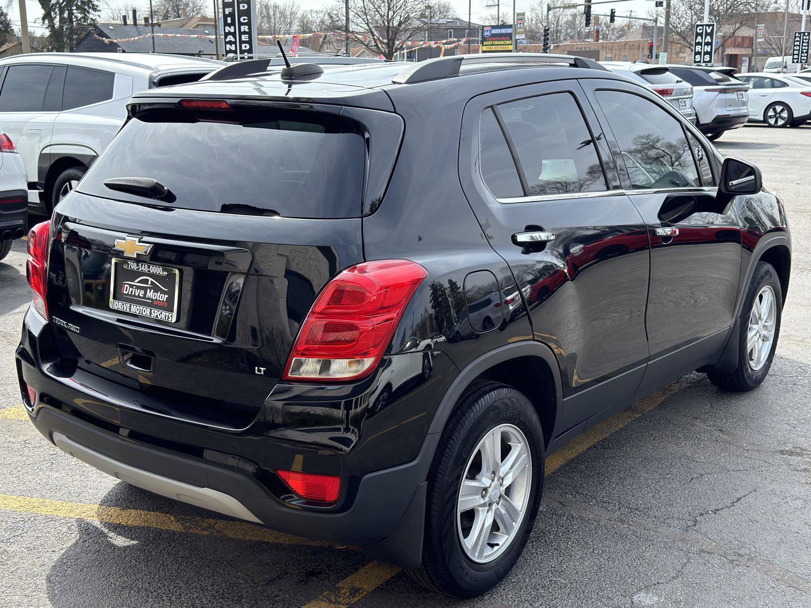 Used 2019 Chevrolet Trax LT w/ LT Convenience Package AWD/4WD image 8
