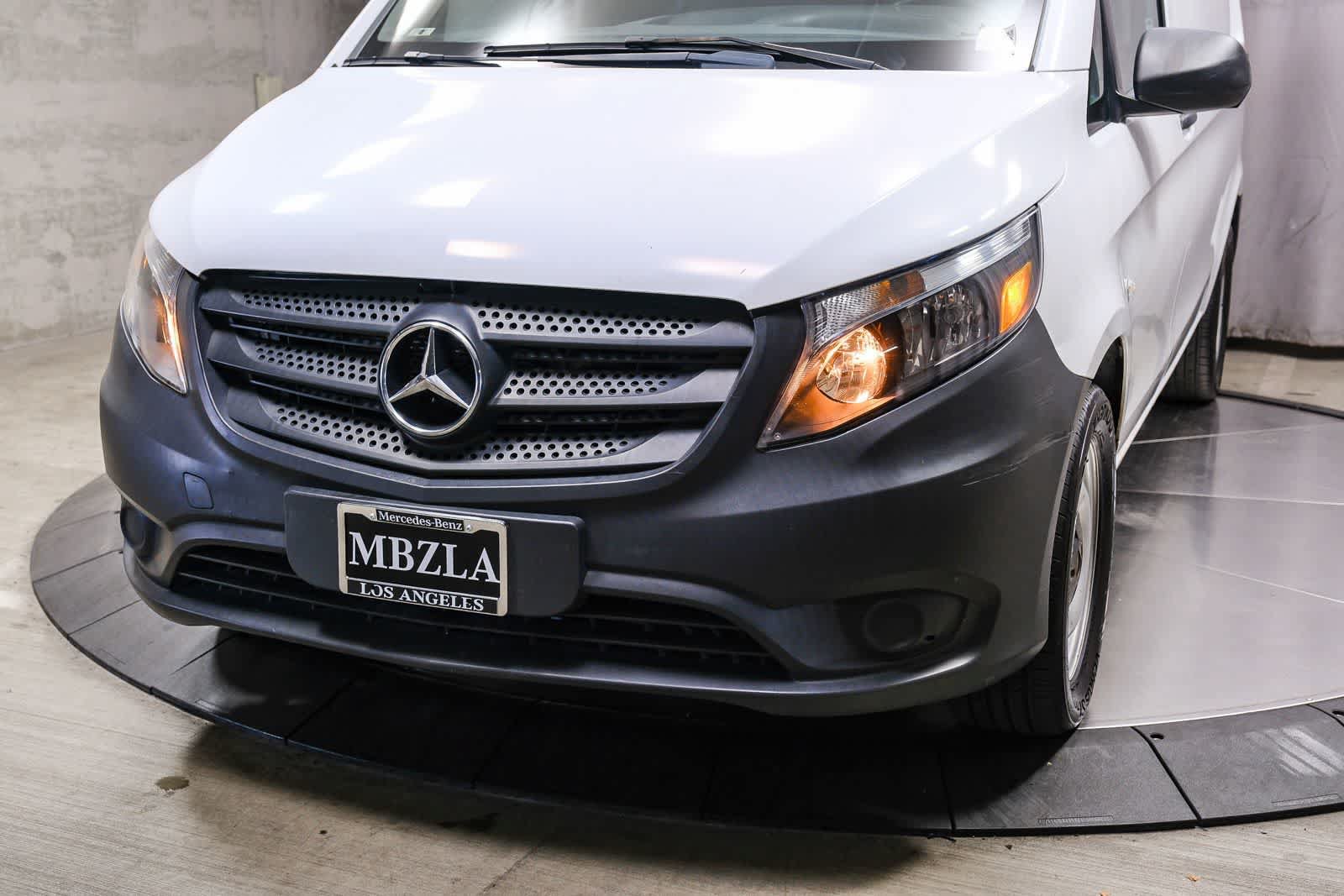 Used 2021 Mercedes-Benz Metris image 11
