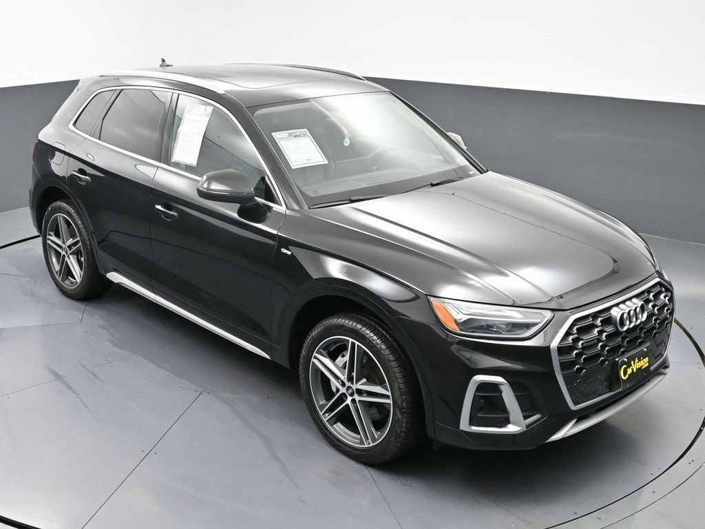 Used 2023 Audi Q5 e Premium w/ Convenience Package image 38