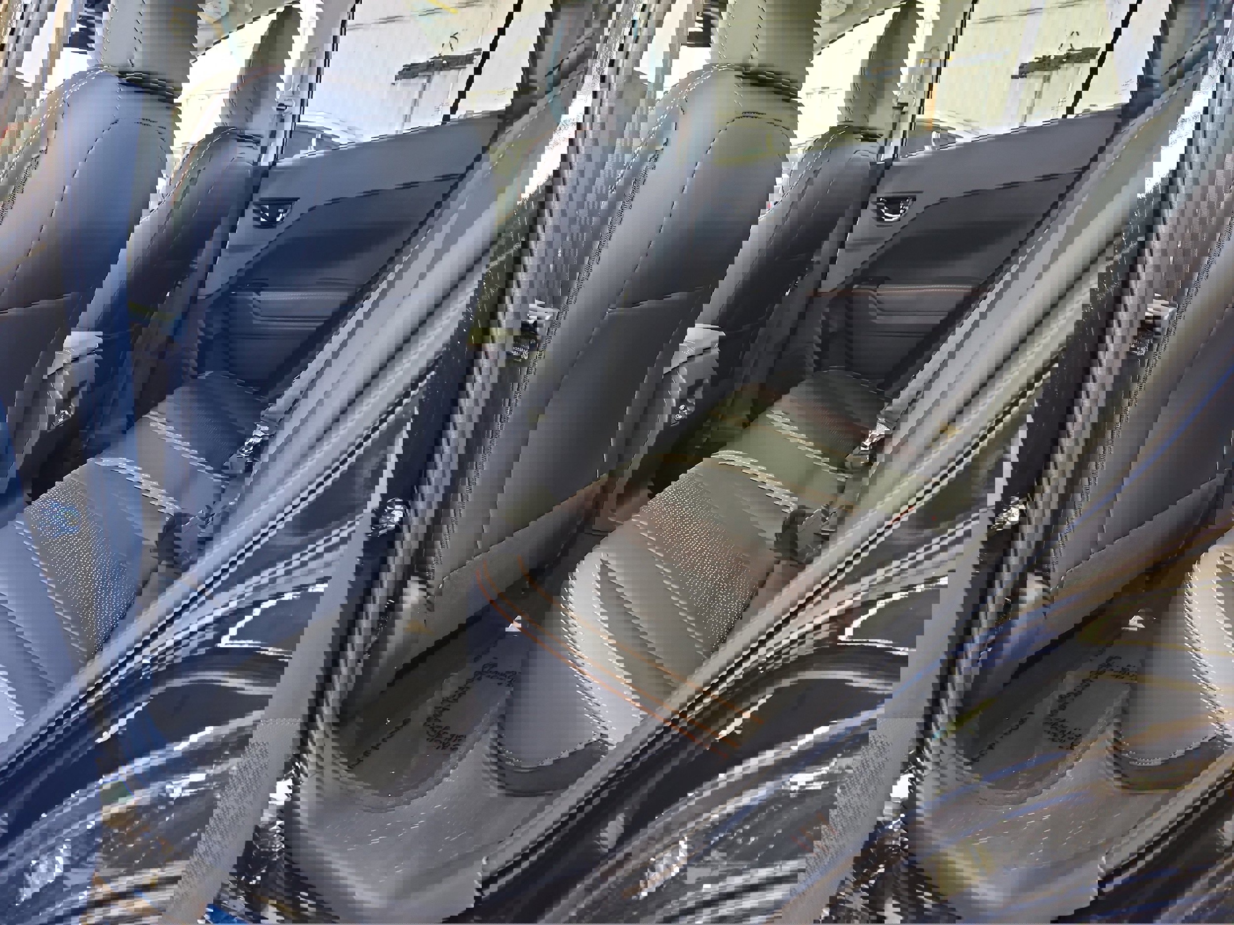 New 2025 Subaru Crosstrek 2.5i Limited w/ Popular Package #4A image 11