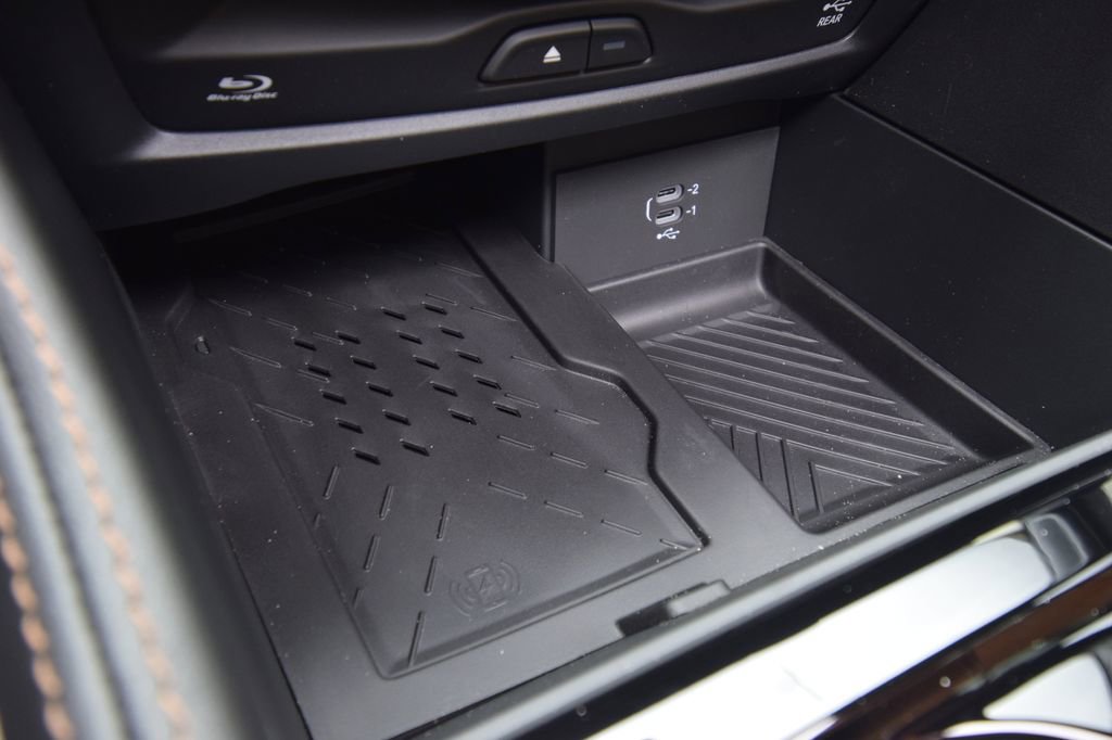 New 2026 Chrysler Pacifica Pinnacle w/ Trailer Tow Group image 28