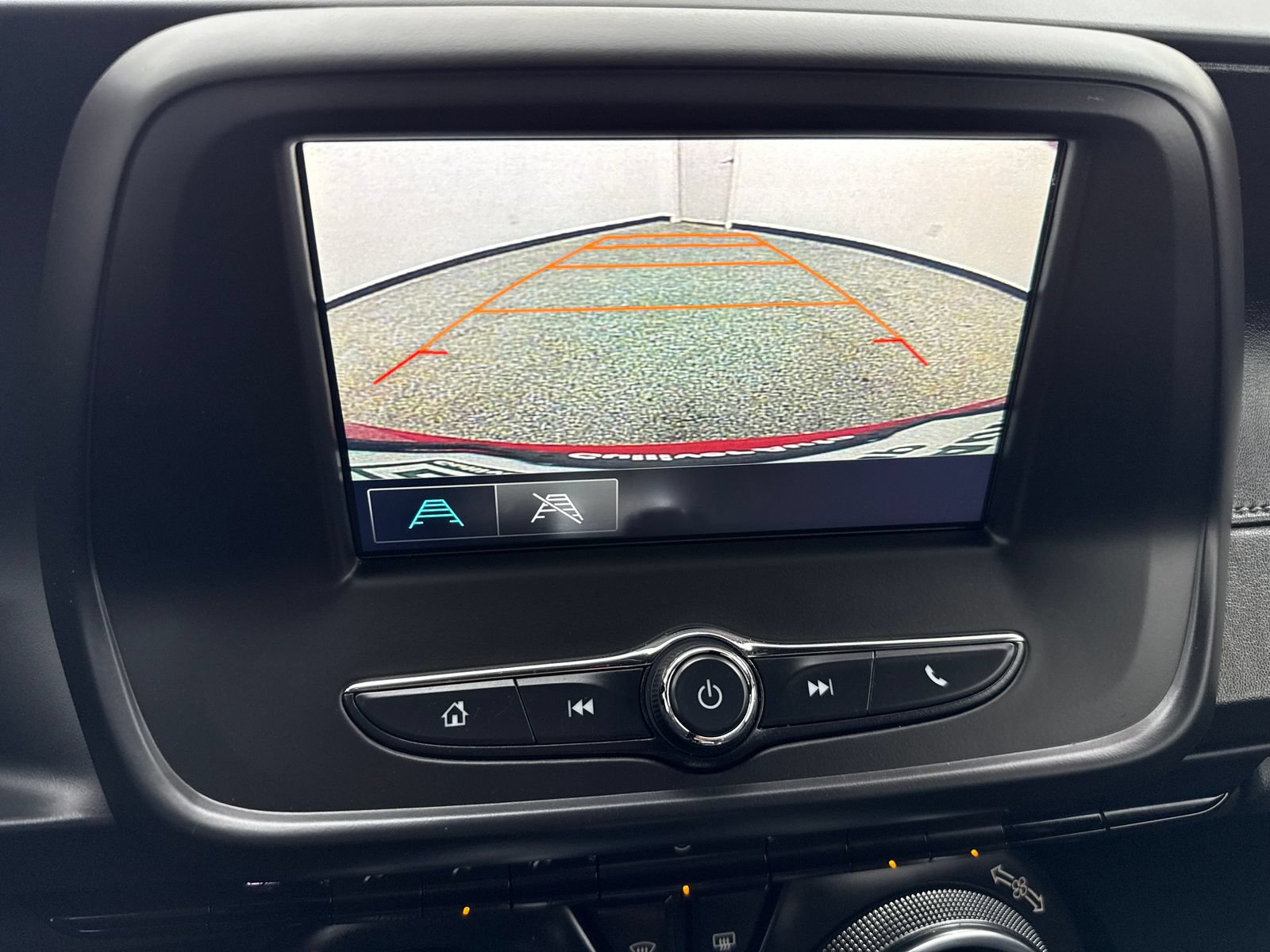 Used 2018 Chevrolet Camaro LS RWD image 28