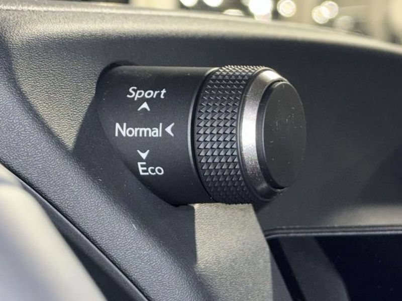 New 2025 Lexus UX 300h AWD image 16