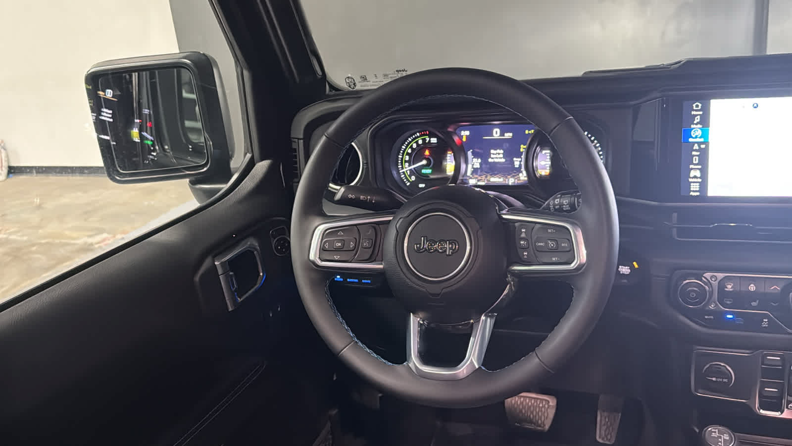 Used 2024 Jeep Wrangler High Altitude AWD/4WD image 25