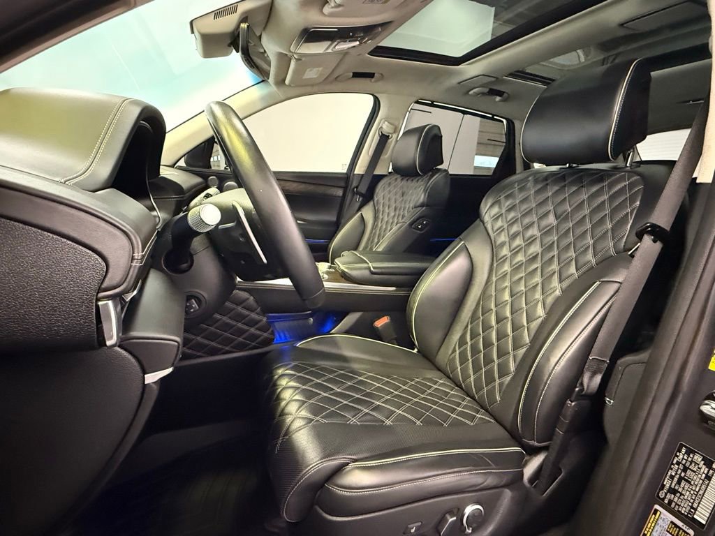 Used 2022 Genesis GV80 3.5T w/ Prestige Matte Package 08 image 16