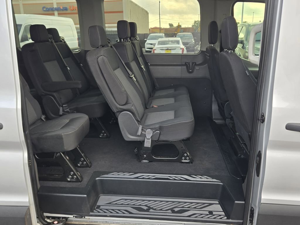 Used 2022 Ford Transit 350 XLT RWD image 18