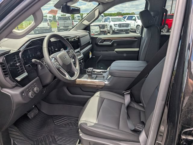 New 2026 Chevrolet Silverado 1500 RST w/ RST All Star Premium Package AWD/4WD image 14