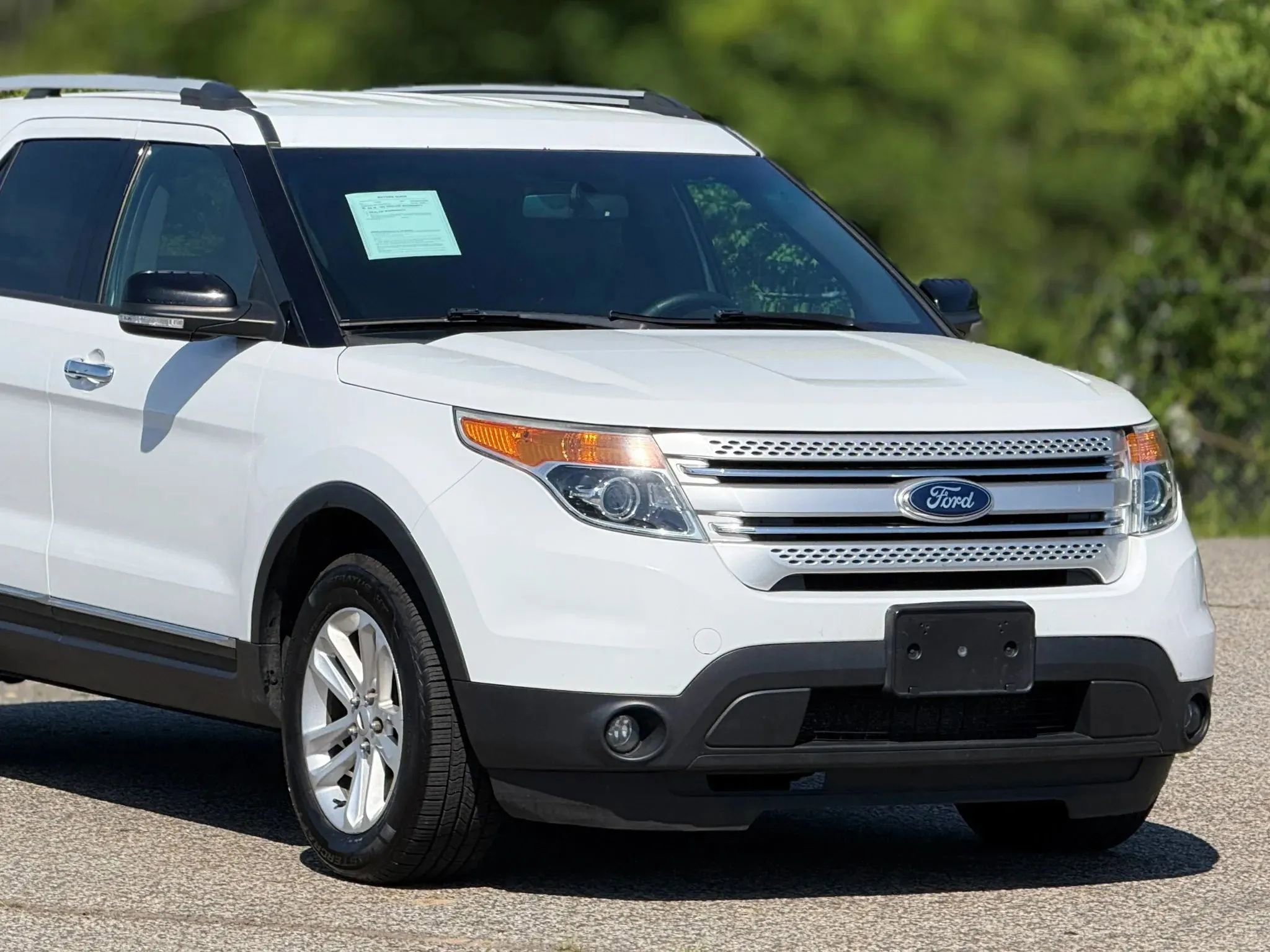 Used 2015 Ford Explorer XLT w/ Equipment Group 202A image 15