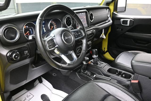 Used 2023 Jeep Wrangler Unlimited Sahara w/ LED Lighting Group AWD/4WD image 14