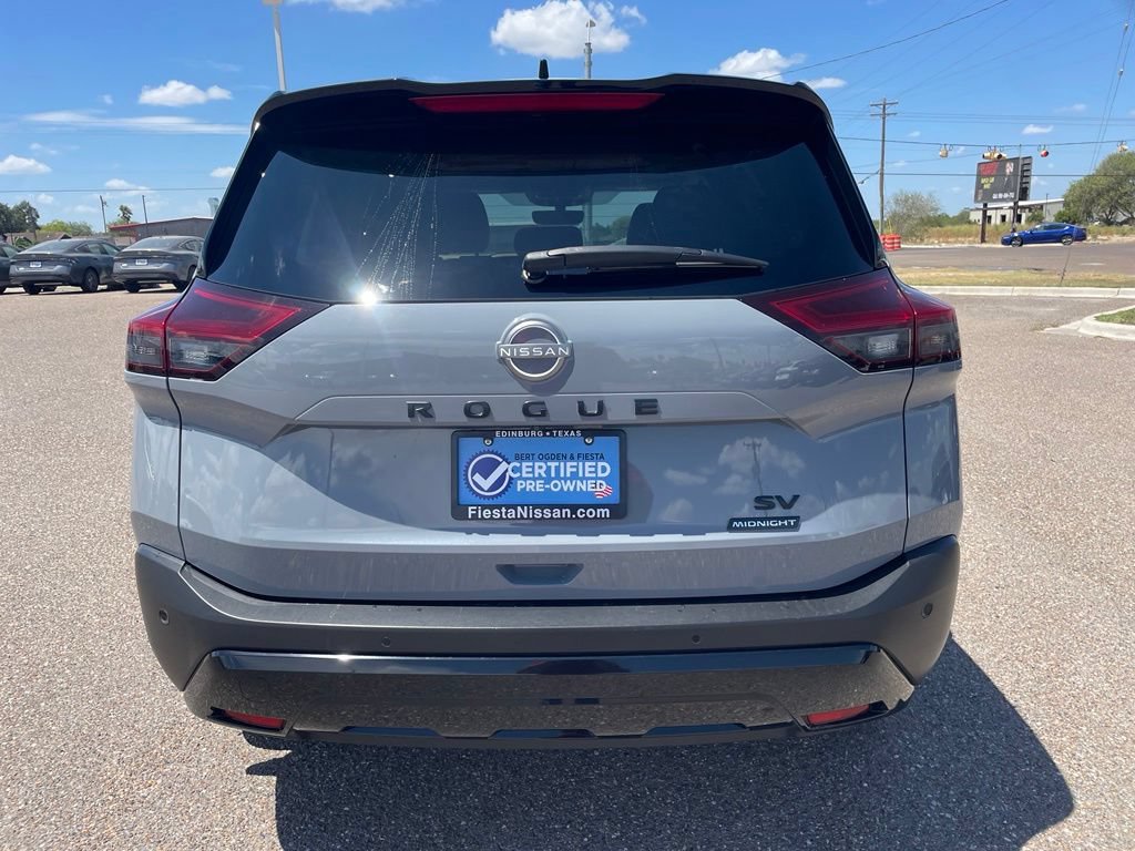 Used 2023 Nissan Rogue SV w/ SV Premium B Package FWD image 6