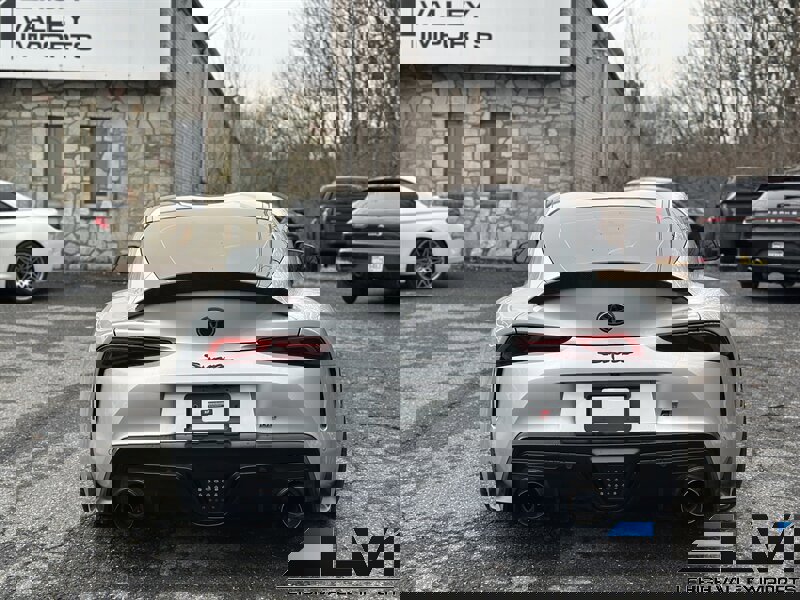 Used 2021 Toyota Supra Premium w/ Driver Assist Package image 11