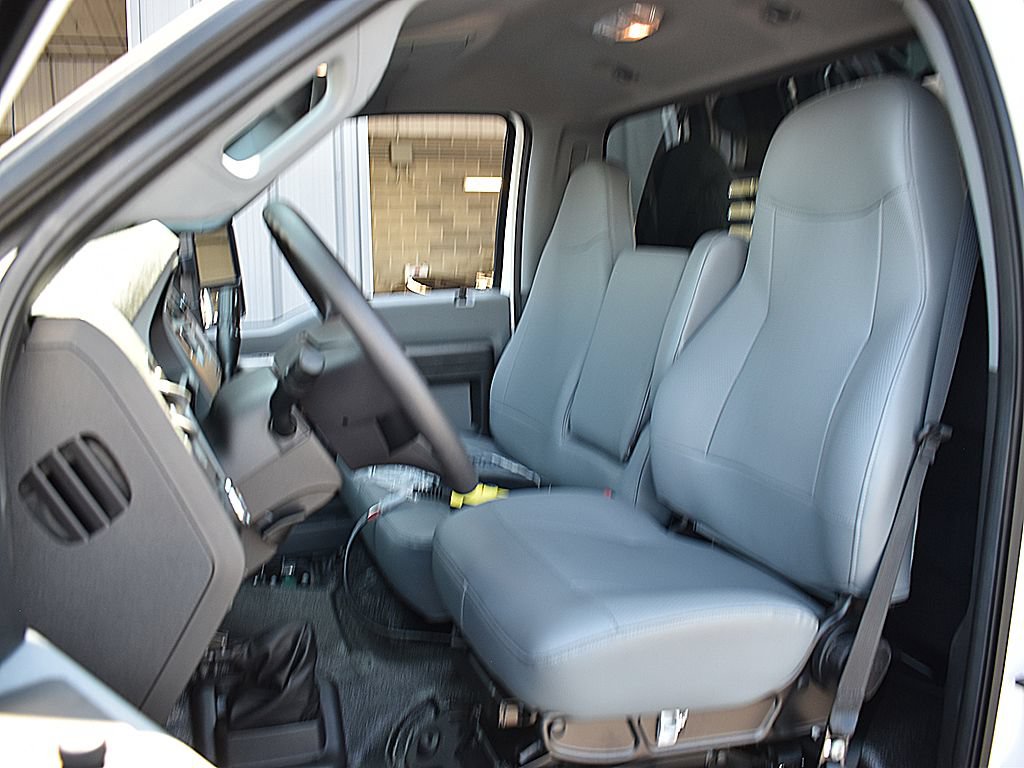 New 2027 Ford F650 2WD Regular Cab Super Duty image 6