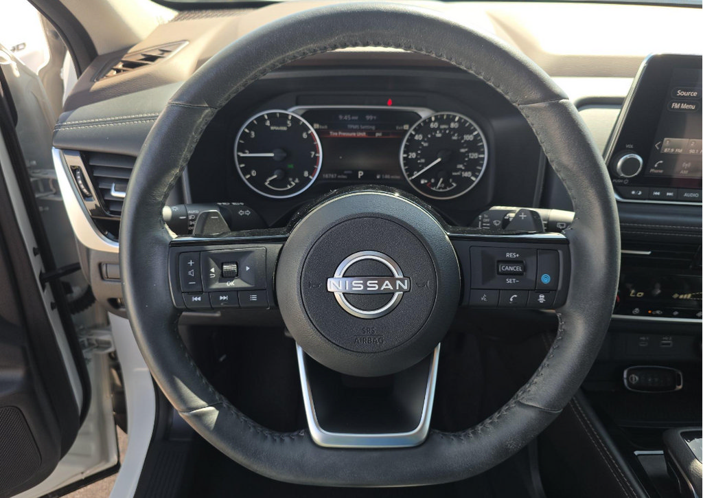 Used 2023 Nissan Rogue SL AWD/4WD image 10