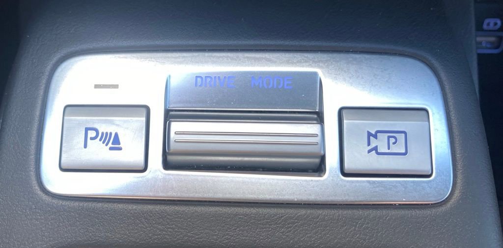 Certified 2025 Genesis GV70 3.5T Sport w/ Sport Advanced Package image 20