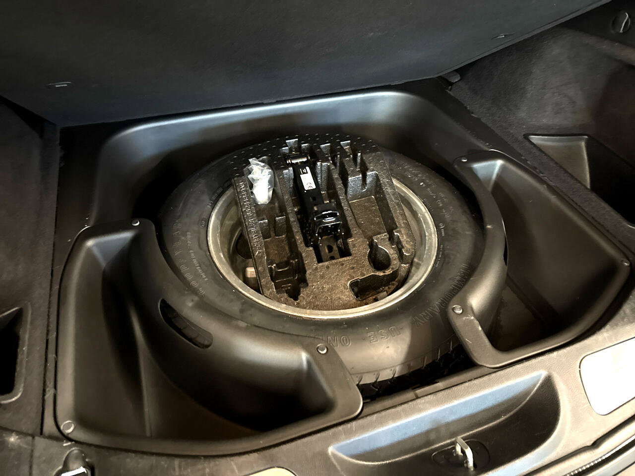 Used 2019 Jeep Grand Cherokee Limited image 40