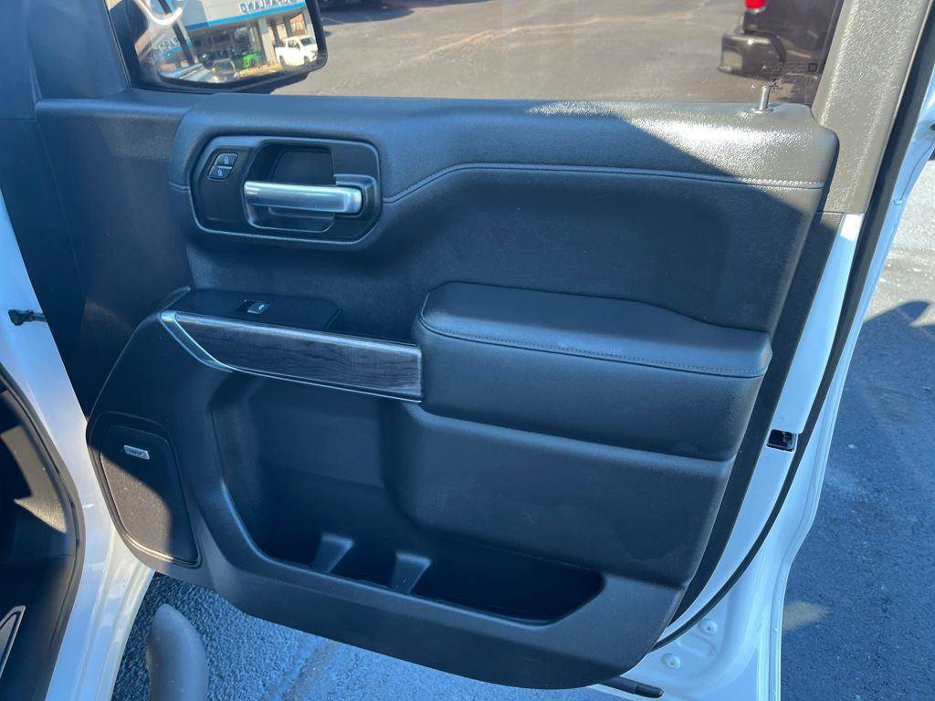 Used 2019 Chevrolet Silverado 1500 LTZ w/ LTZ Premium Package AWD/4WD image 30