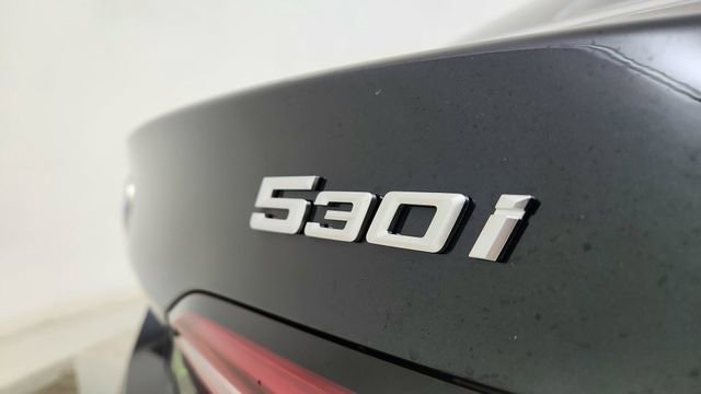 Used 2026 BMW 530i image 18