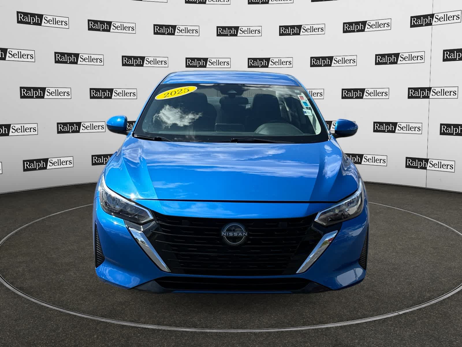 Used 2025 Nissan Sentra SV FWD image 8