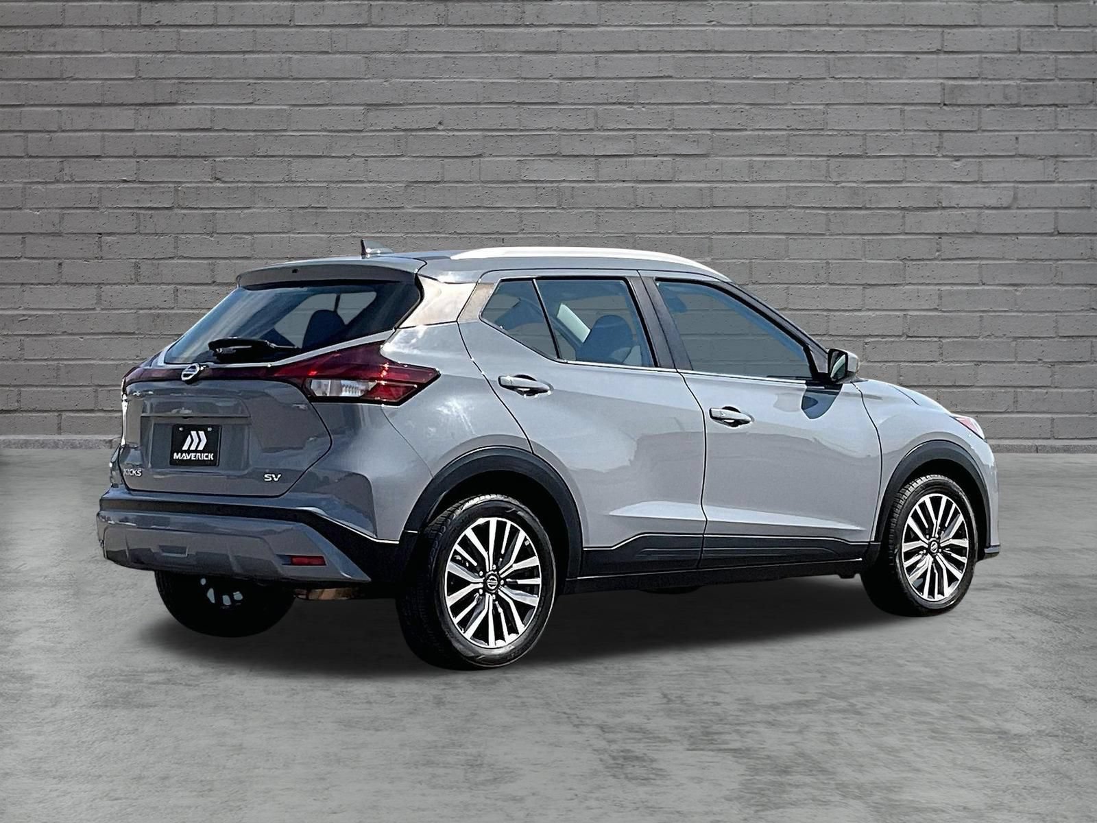Used 2021 Nissan Kicks SV FWD image 5